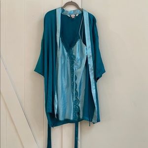 Victoria Secret nightgown and matching robe